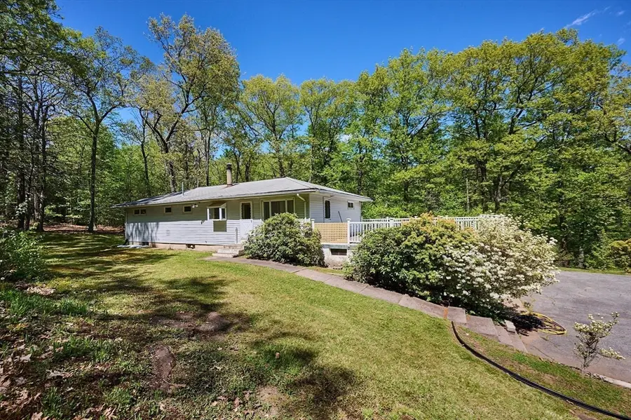 186 East St, Southampton, MA 01073 - #2