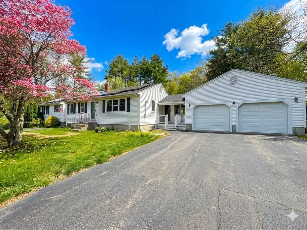 376 East St, Bridgewater, MA 02324 - #1