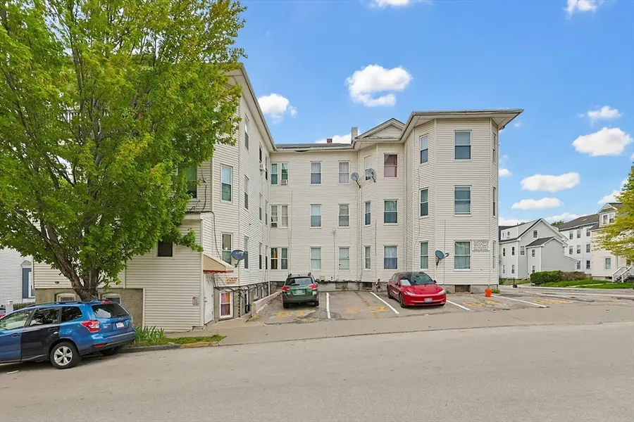 22 Hollywood St #4B, Worcester, MA 01610 - #2