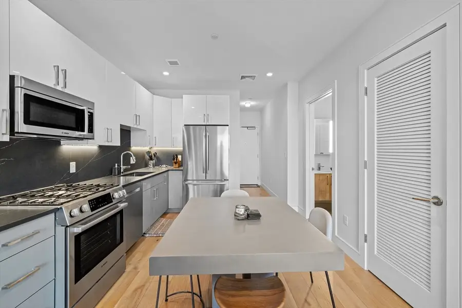 420 W Broadway #503, Boston, MA 02127 - #3