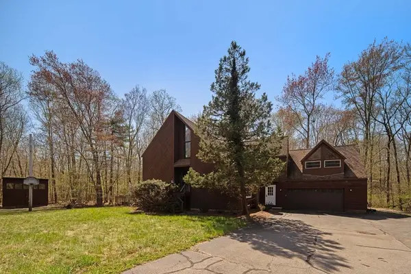 2231 Bay Rd, Sharon, MA 02067