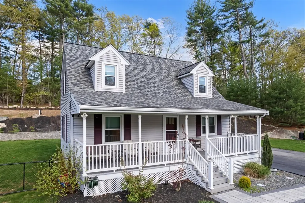 41 Church St, Uxbridge, MA 01569 - #1