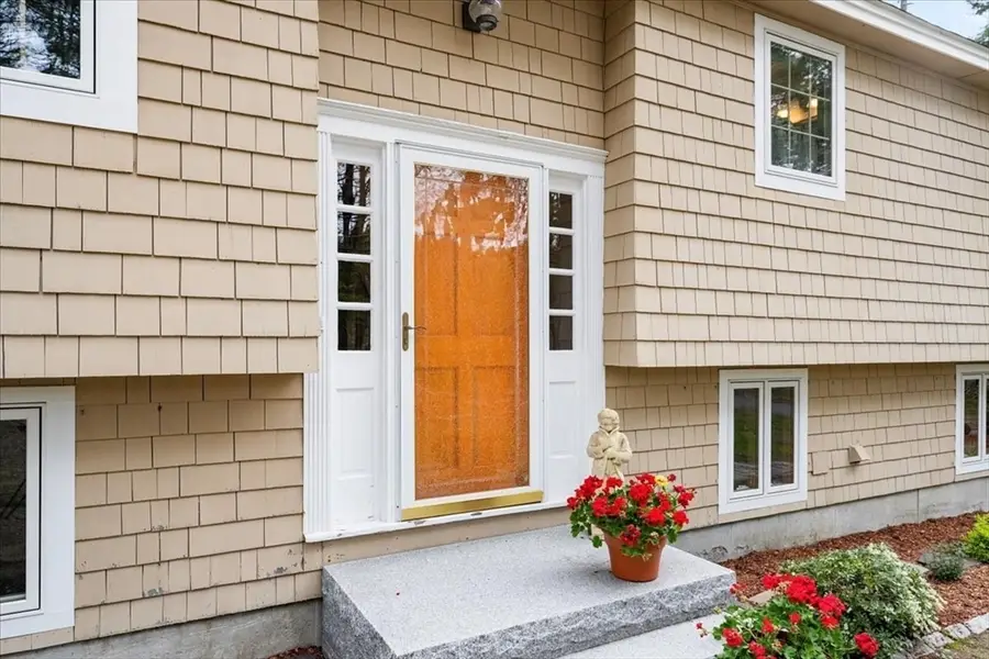 100 S Harbor Rd, Townsend, MA 01469 - #2