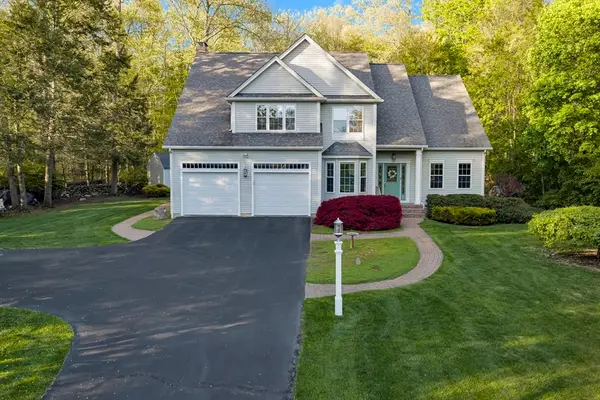 10 Turner Ln, Sturbridge, MA 01566