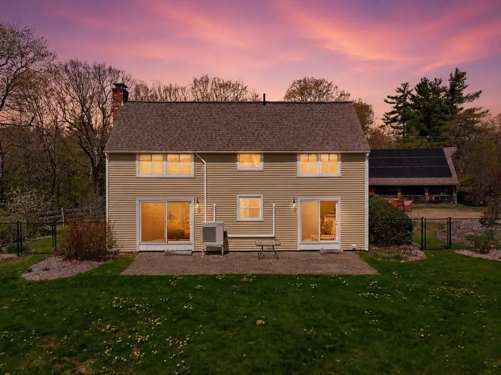 9 Adams Rd, Hubbardston, MA 01452 - #1