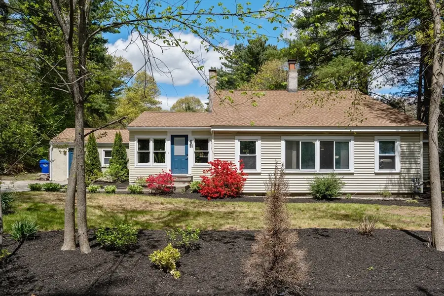 90 Wood St, Hopkinton, MA 01748 - #2