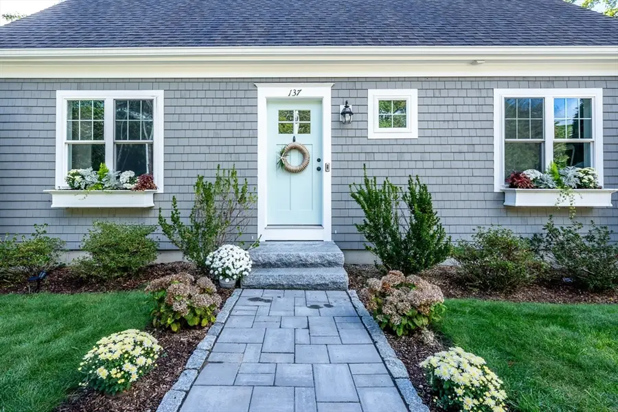 137 Falmouth Sandwich Rd, Mashpee, MA 02649 - #3
