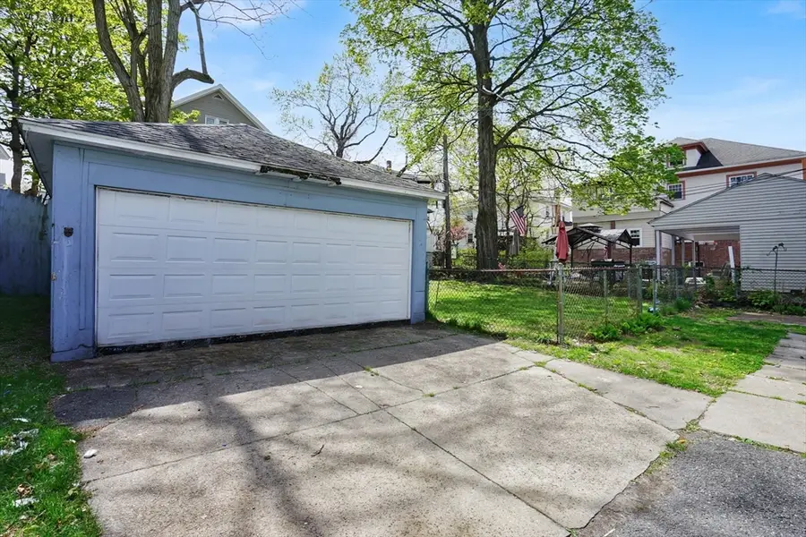 13-15 Wigwam Pl, Springfield, MA 01108 - #2