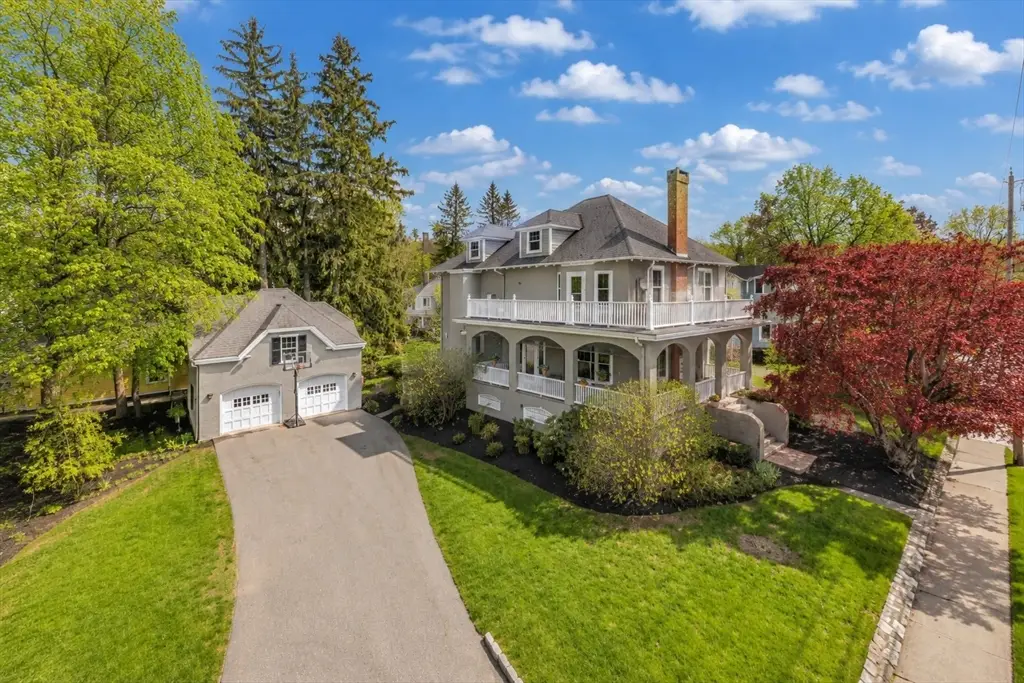 110 Anawan Ave, Boston, MA 02132 - #1