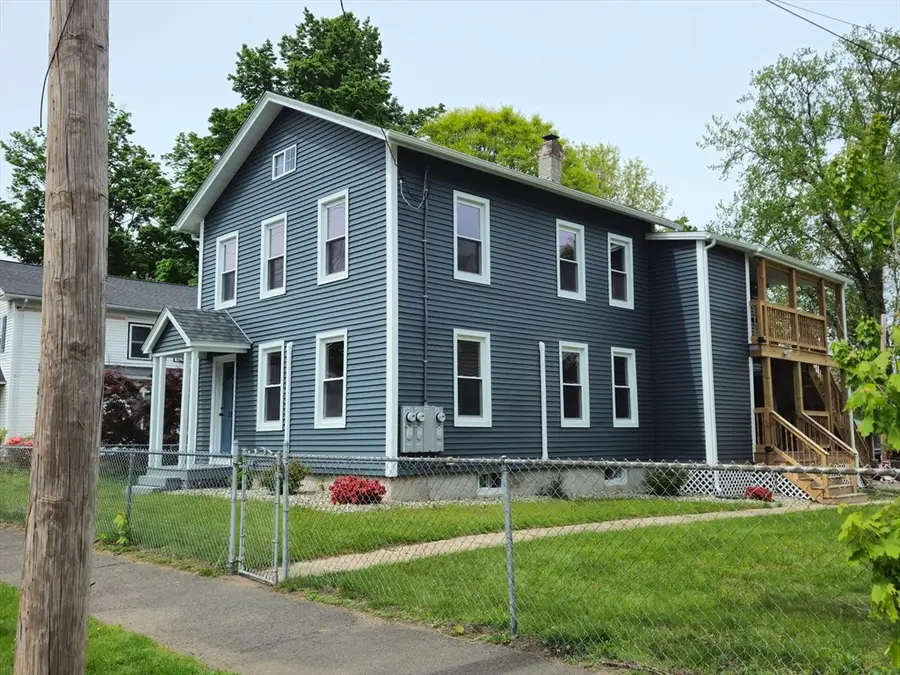 11 W School St, Westfield, MA 01085 - #2