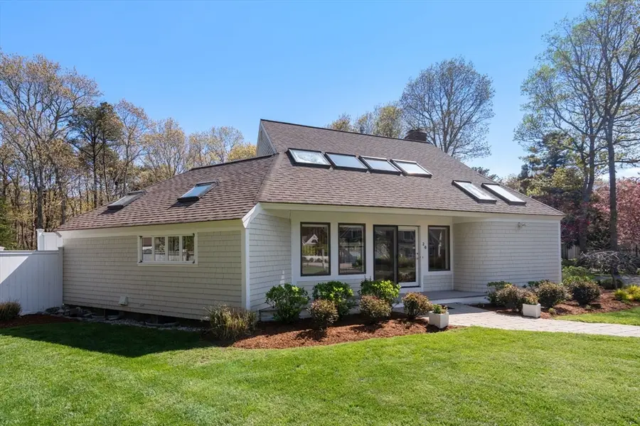 26 Driftwood Cir, Mashpee, MA 02649 - #2