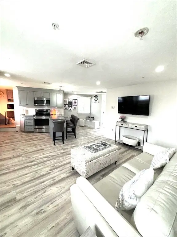 400 Main, Reading, MA 01867 - #2