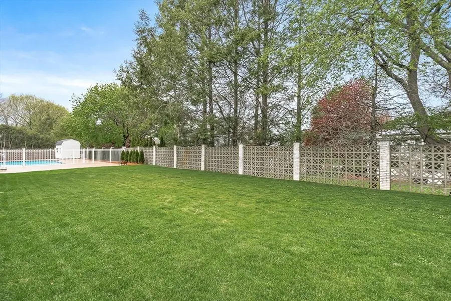 10 Viking Road, Winchester, MA 01890 - #3
