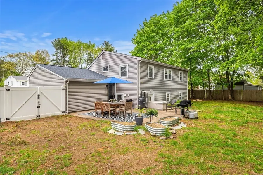 21 Chandler Avenue, Walpole, MA 02081 - #2