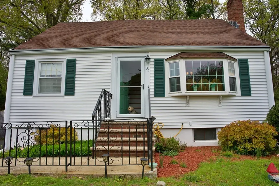 35 Hillsdale Rd, Holbrook, MA 02343 - #2