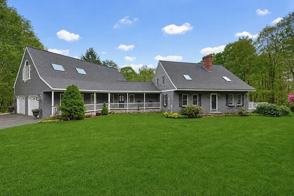 9 River St, Upton, MA 01568 - #1