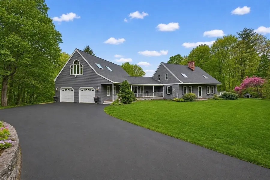 9 River St, Upton, MA 01568 - #2