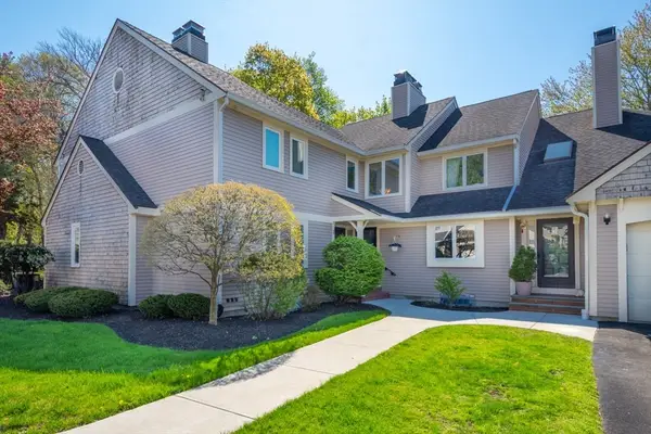 42 Jasper Lane #42, Randolph, MA 02368