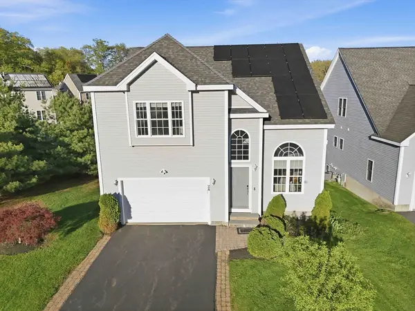 28 Zain Cir #28, Milford, MA 01757