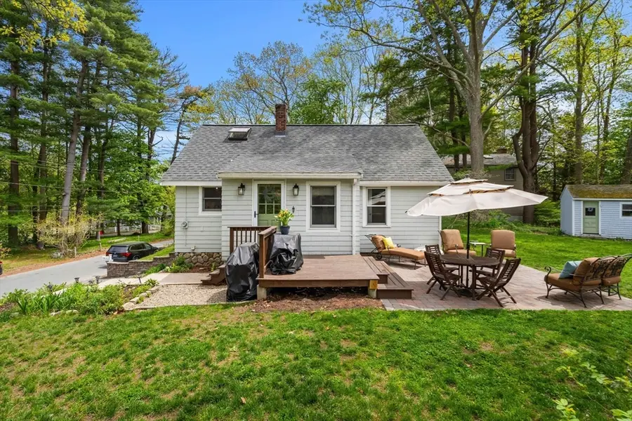 40 Lake Dr, Hamilton, MA 01982 - #3