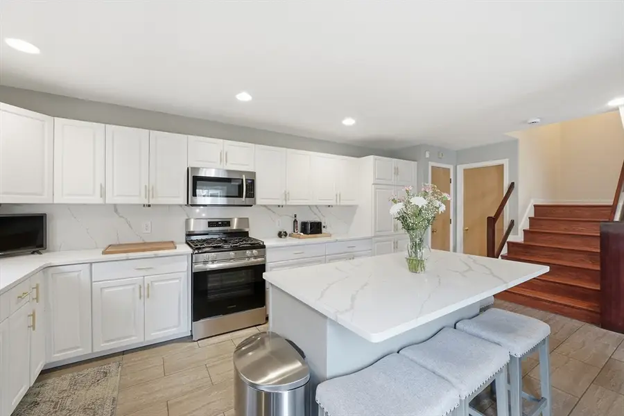 156 Algonquin Trl #156, Ashland, MA 01721 - #3
