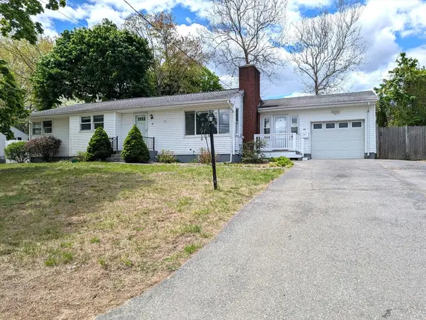 98 Pleasant View St, Methuen, MA 01844