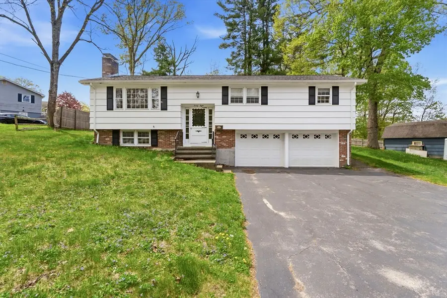 28 Mayflower Cir, Leicester, MA 01524 - #3