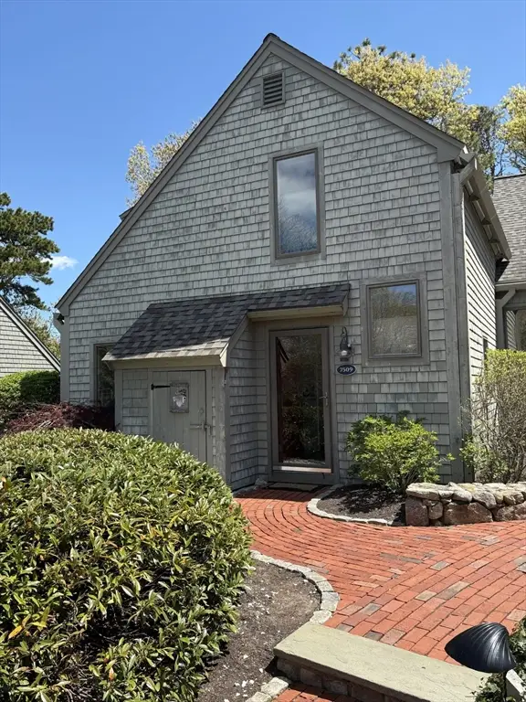 22 Mid Iron Way #7509, Mashpee, MA 02649