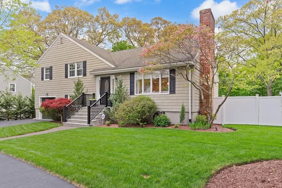 21 Buckingham Drive, Reading, MA 01867 - #2