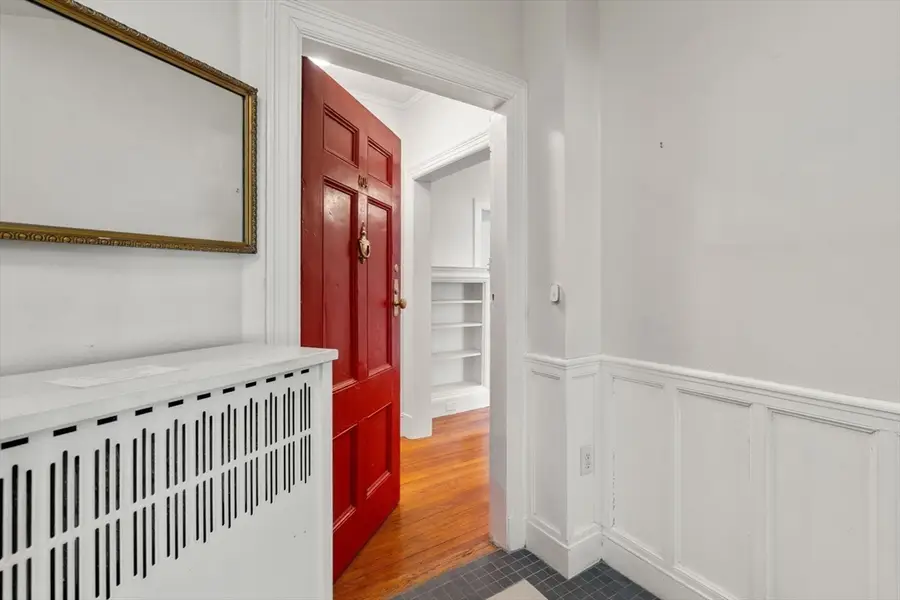 986 Memorial Drive #104, Cambridge, MA 02138 - #2