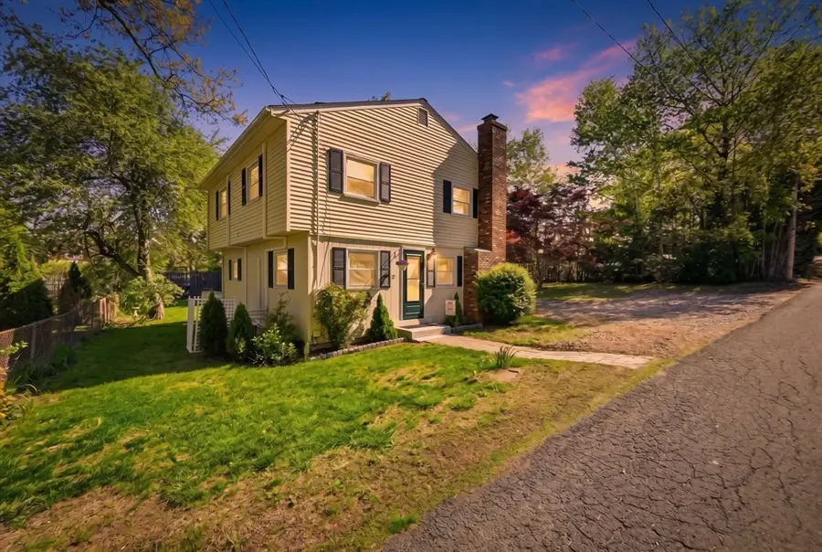 12 Knollwood Rd, Southwick, MA 01077 - #3