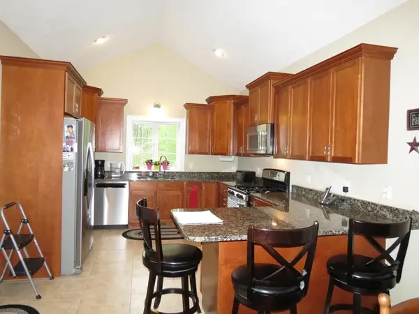 12 Driftwood Lane #55, Rockland, MA 02370