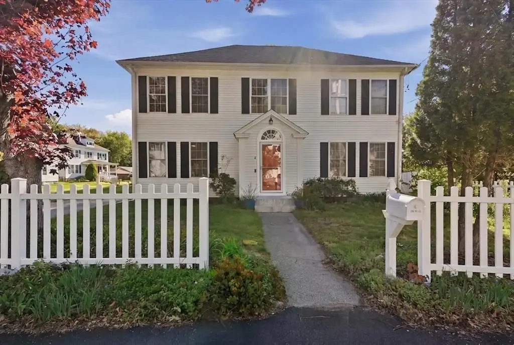 8 Coolidge Street, Westford, MA 01886 - #1