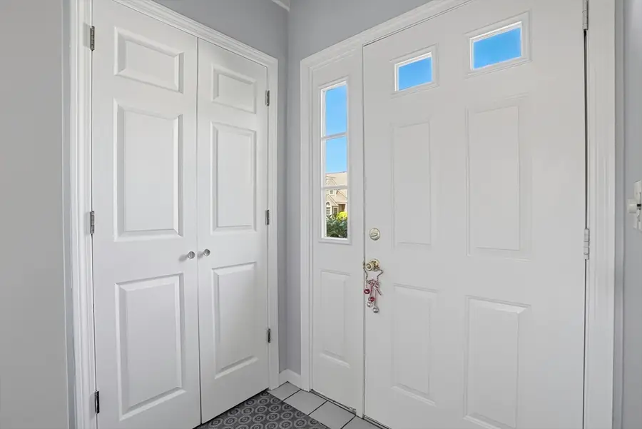 15 Doyle Ln #15, Hopkinton, MA 01748 - #3
