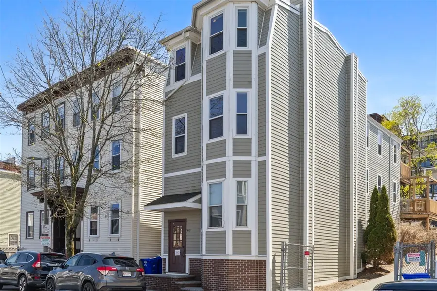 419 E 3rd St, Boston, MA 02127 - #2