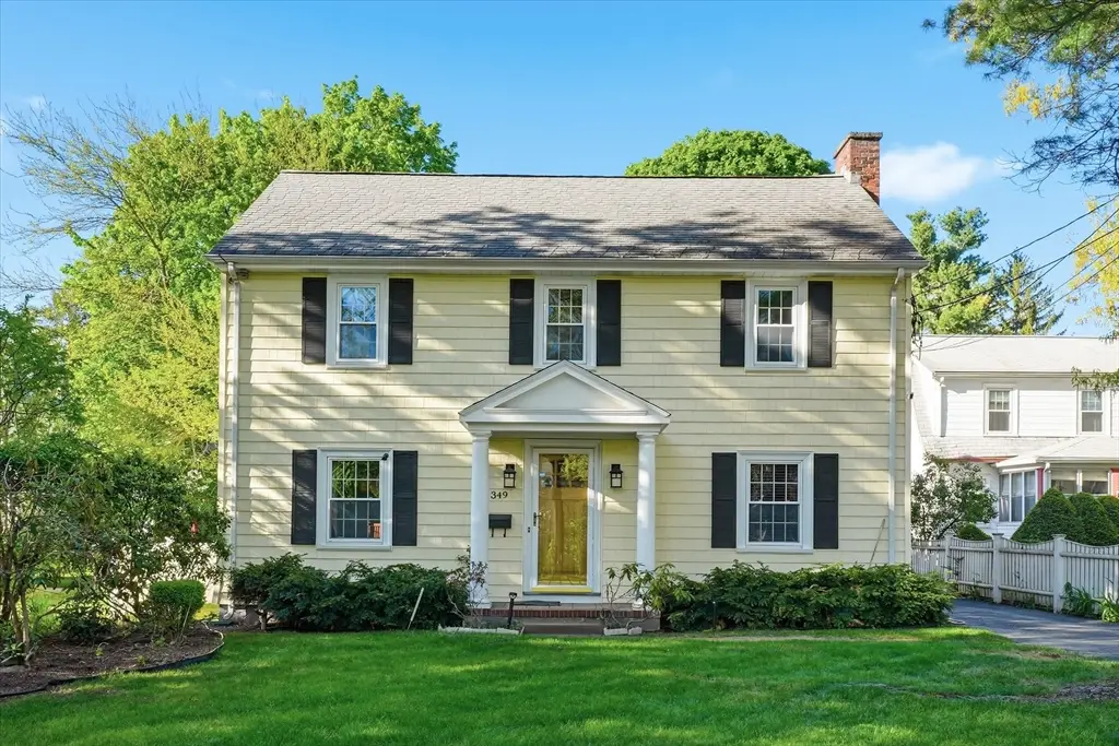 349 Auburndale Ave, Newton, MA 02466 - #1