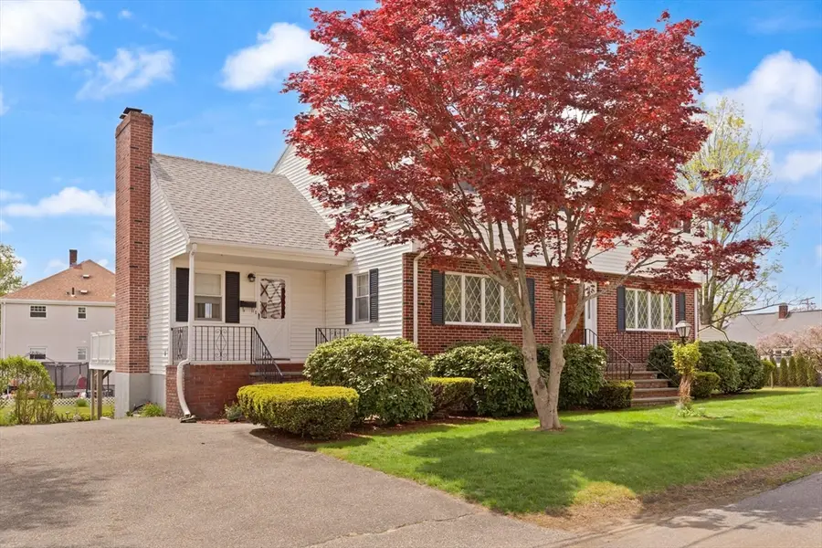 12 Highland Ave, Woburn, MA 01801 - #3