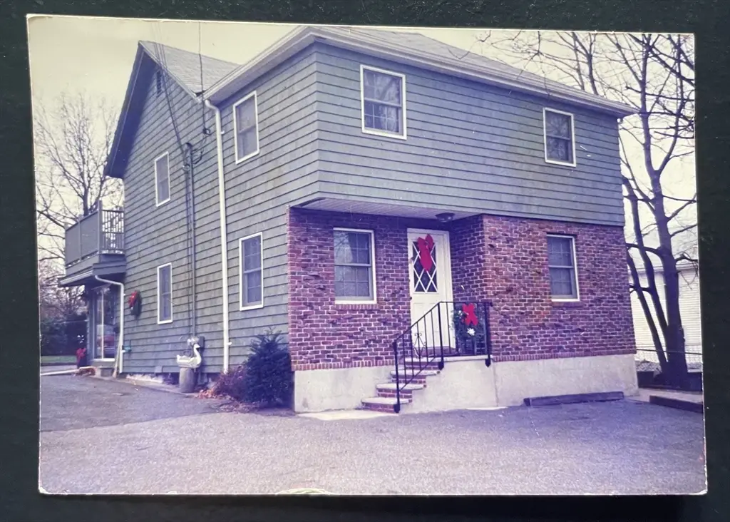 24 Montvale Ave, Stoneham, MA 02180 - #1