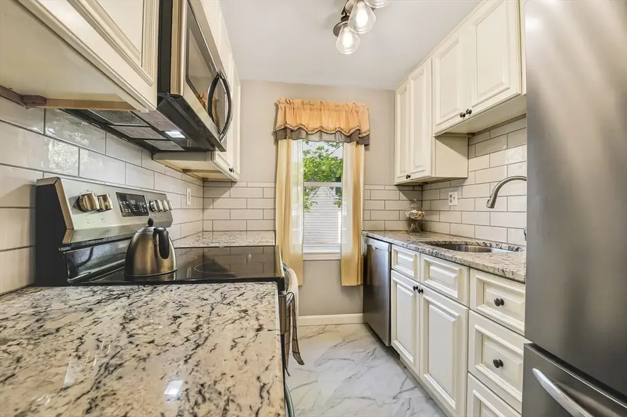 120 Olde Colonial Dr #6, Gardner, MA 01440 - #3
