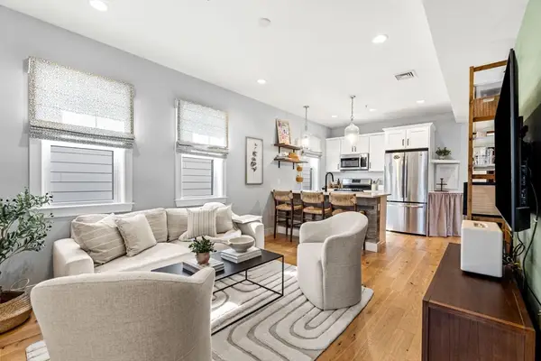 335 Maverick Street #3, Boston, MA 02128