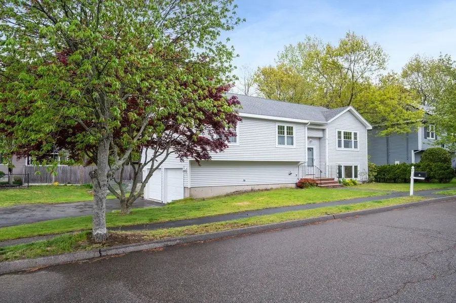 7 Nells Pond Rd, Lynn, MA 01904 - #3