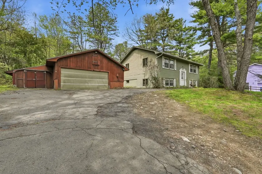390 State St, Amherst, MA 01002 - #2