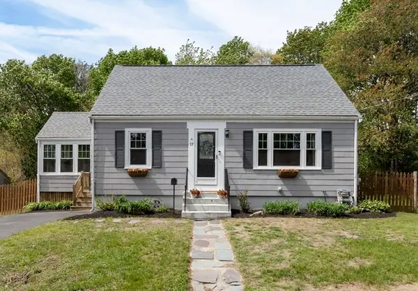 17 Melvern Rd, Abington, MA 02351