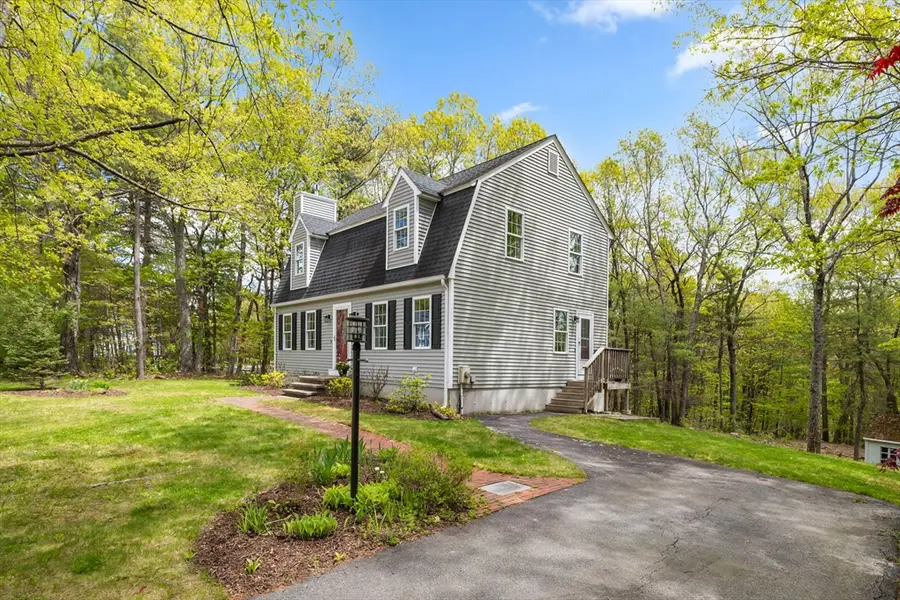 1 Magnolia Drive, Ayer, MA 01432 - #3