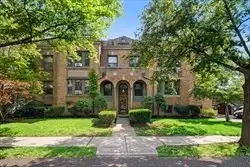100 Madison Ave #6, Newton, MA 02460