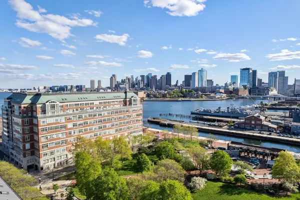 197 Eighth Street #PH19, Boston, MA 02129