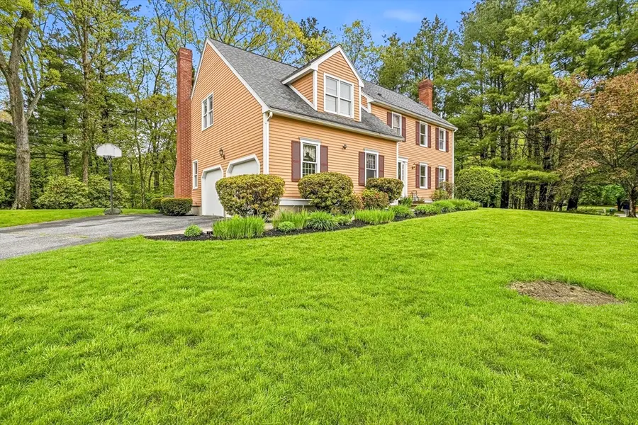 2 Stonybrook Ln, Shrewsbury, MA 01545 - #2