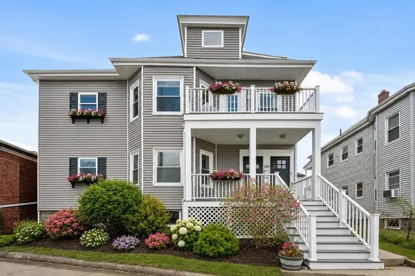 239 Boston Ave #1, Medford, MA 02155