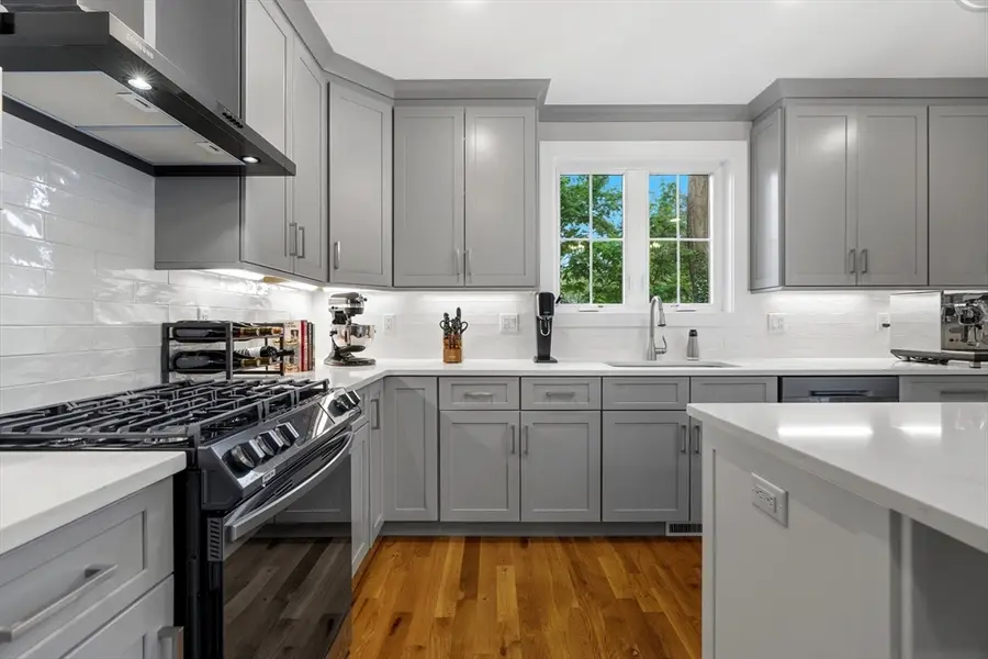 26 Neponset Ave #26, Boston, MA 02122 - #3