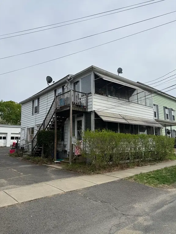 7 I St, Turners Falls, MA 01376 - #2